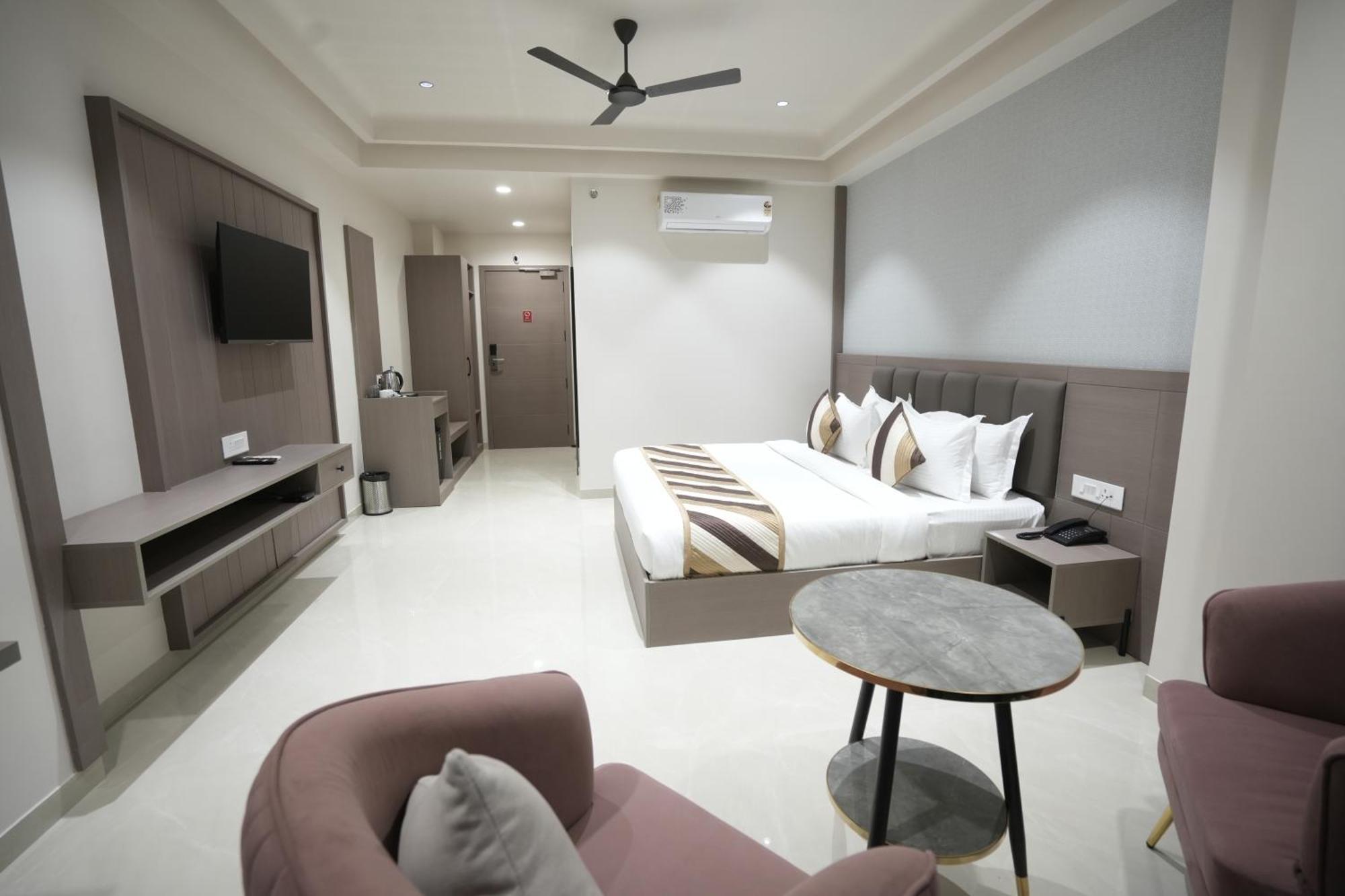 Hotel Shree Ji Inn Kishangarh  ภายนอก รูปภาพ
