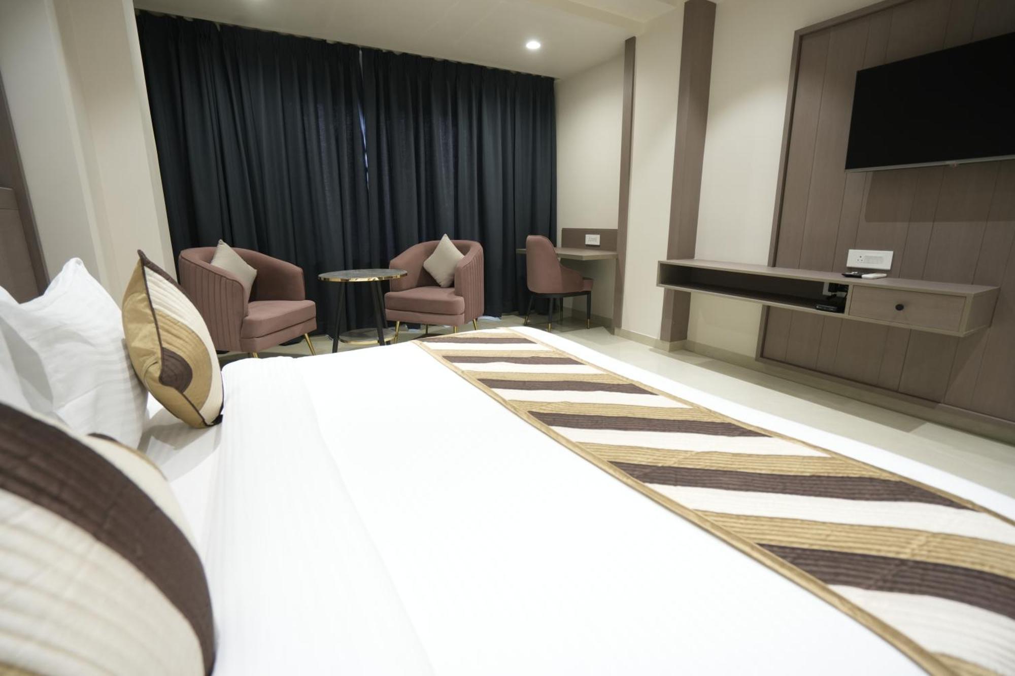 Hotel Shree Ji Inn Kishangarh  ภายนอก รูปภาพ